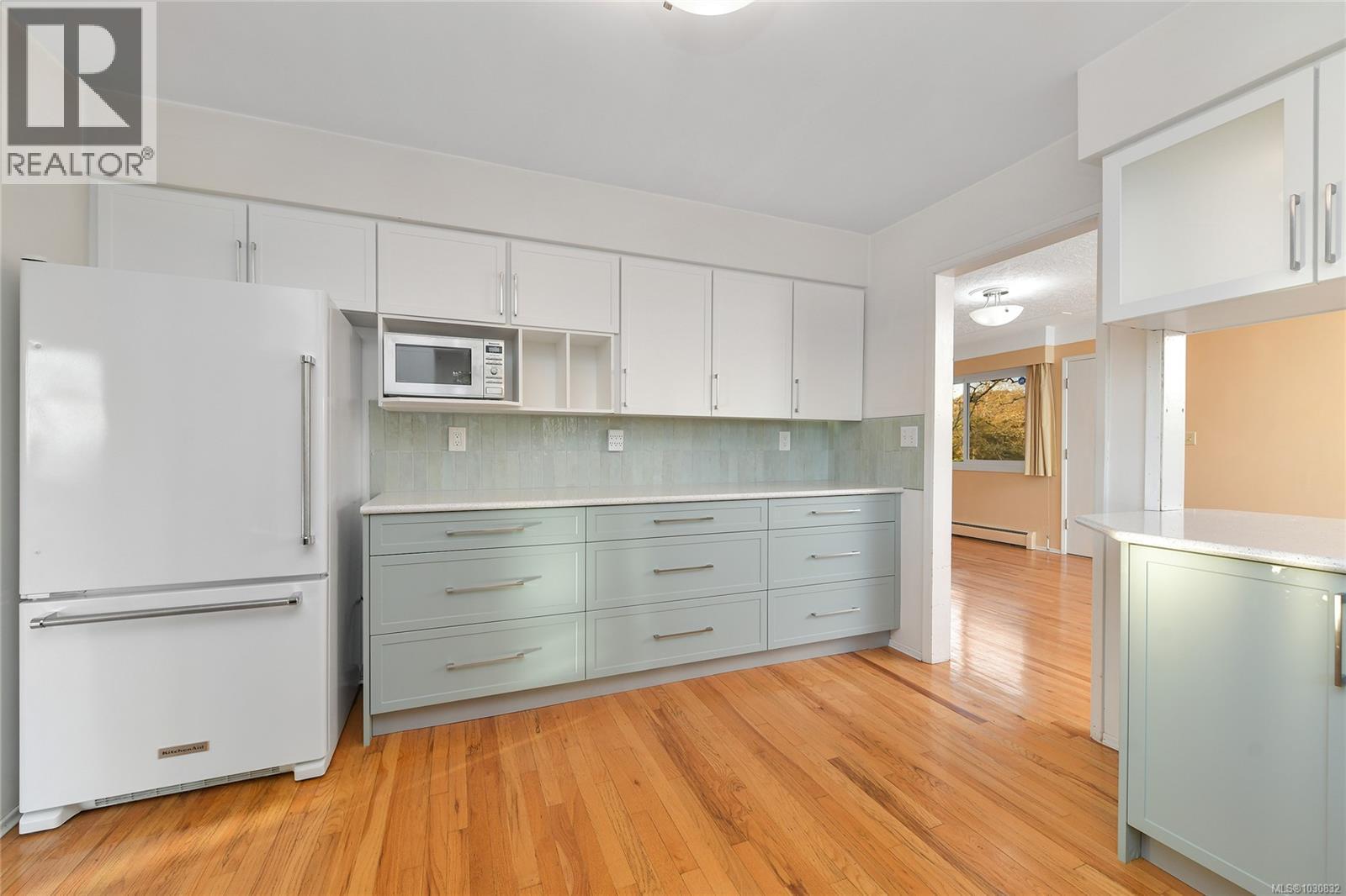  1200 Tolmie Avenue, Saanich