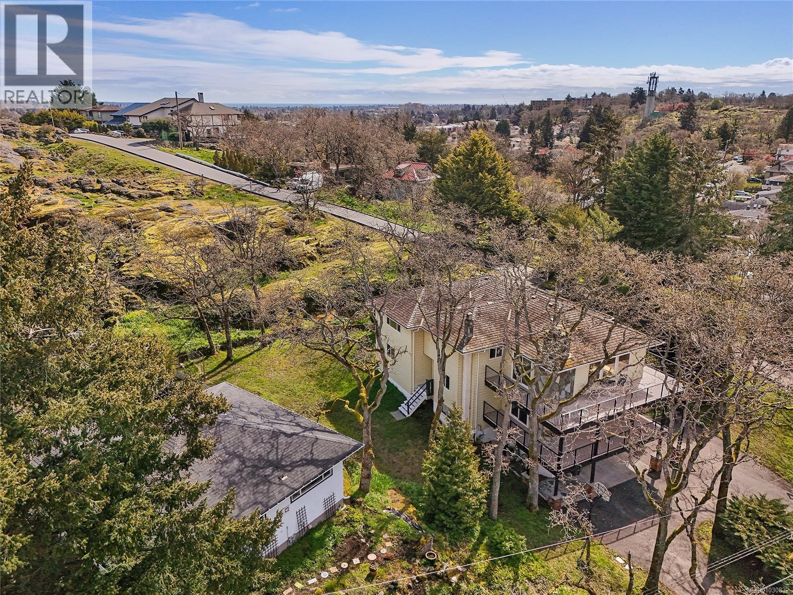  1200 Tolmie Avenue, Saanich