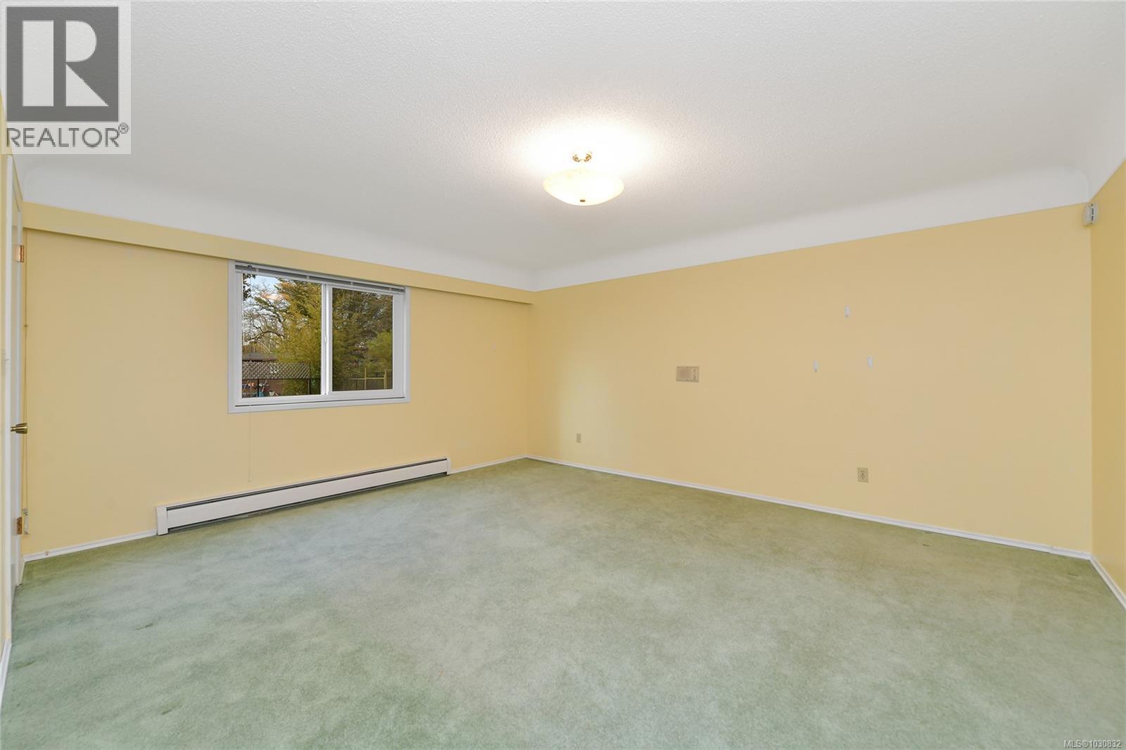  1200 Tolmie Avenue, Saanich