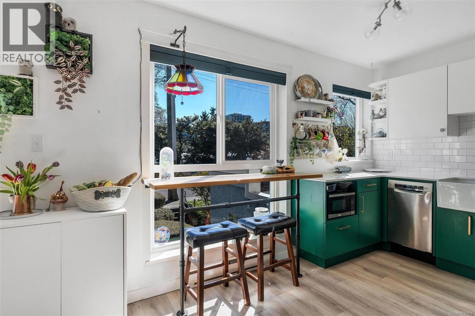 206 1028 Balmoral Road, Victoria