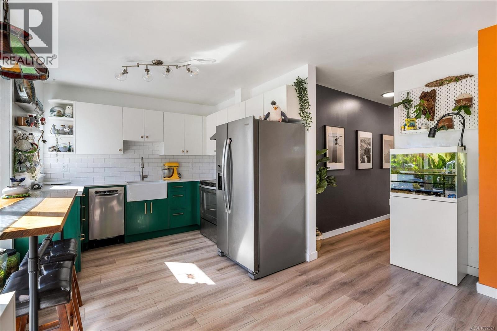 206 1028 Balmoral Road, Victoria