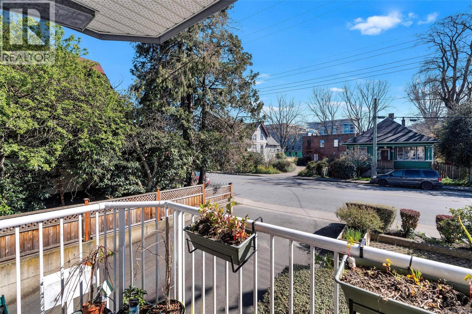 206 1028 Balmoral Road, Victoria