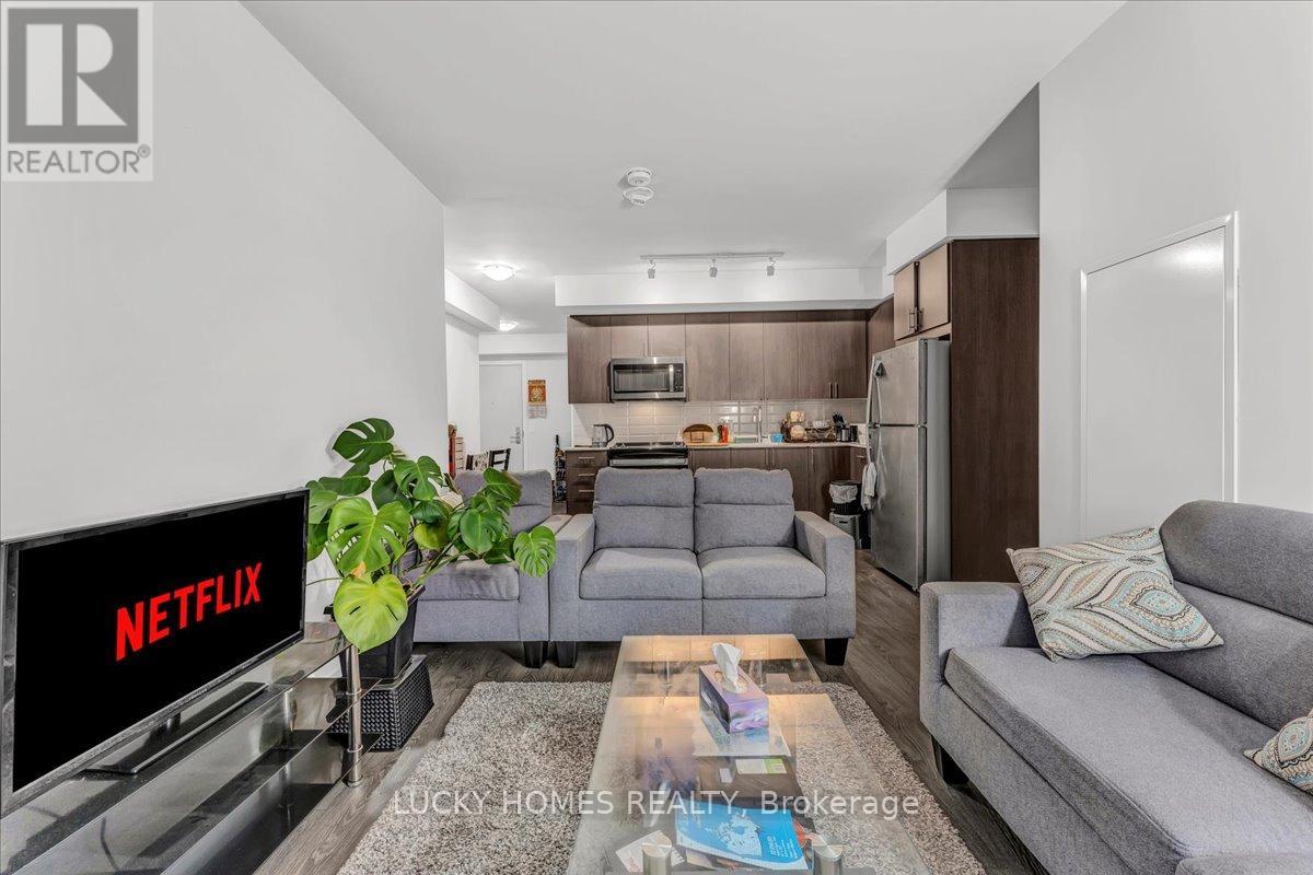 #317 2550 SIMCOE STREET - 8