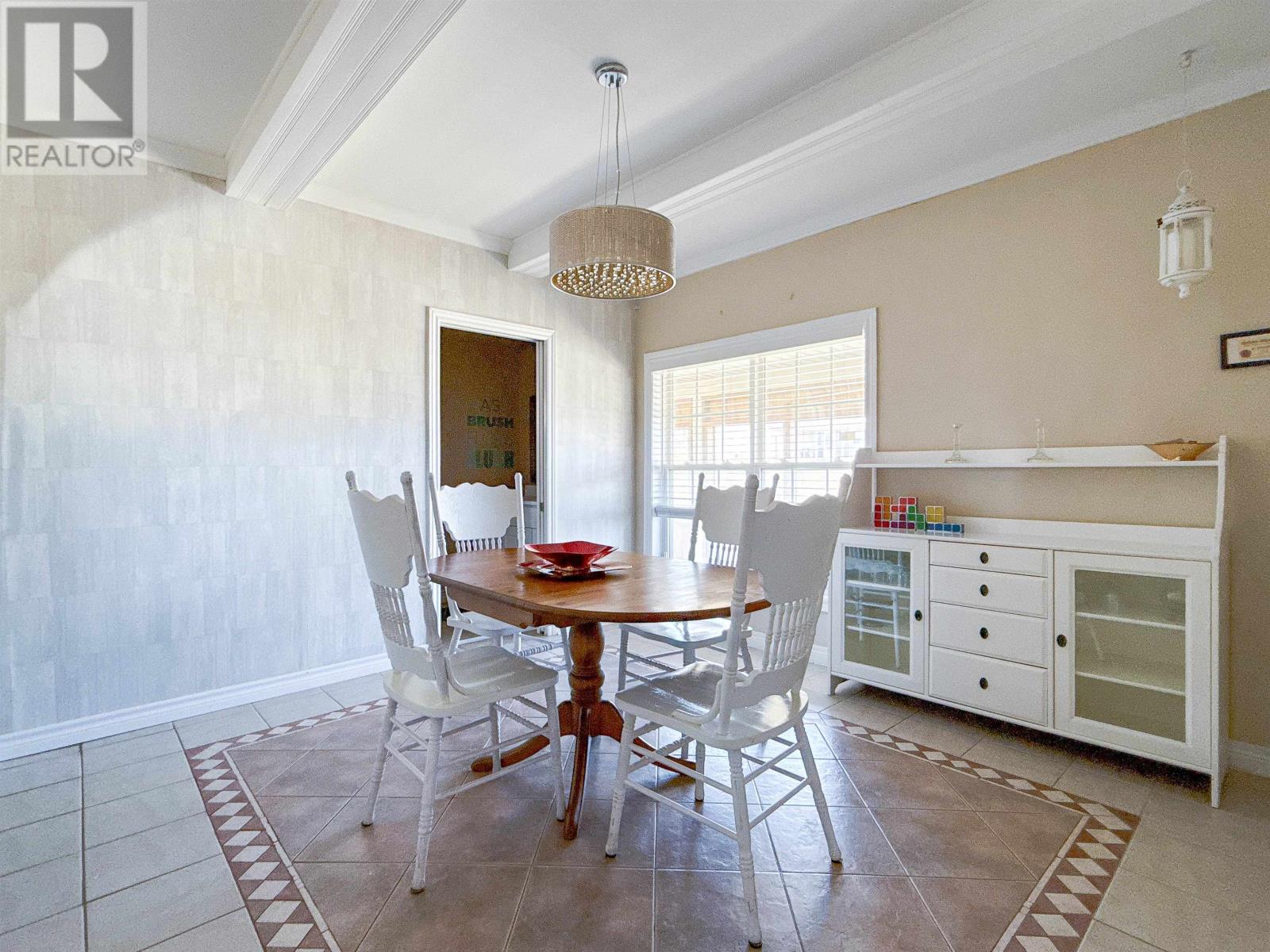 1933 Cardigan Road - 11