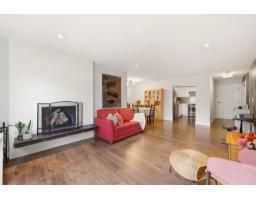 301 1381 Martin Street, White Rock, BC V4B3W6 Photo 9