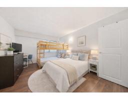 301 1381 Martin Street, White Rock, BC V4B3W6 Photo 12