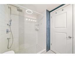 301 1381 Martin Street, White Rock, BC V4B3W6 Photo 16