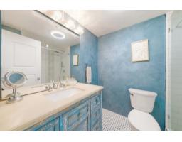 301 1381 Martin Street, White Rock, BC V4B3W6 Photo 17