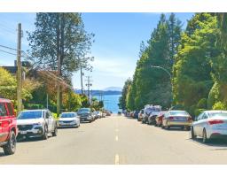 301 1381 Martin Street, White Rock, BC V4B3W6 Photo 32
