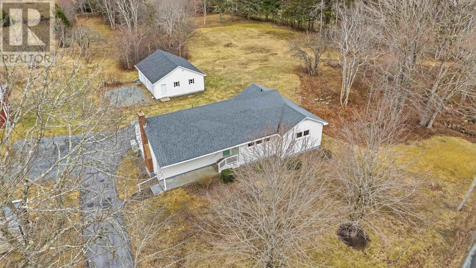 Property 48 of 50 of 65 Back Road