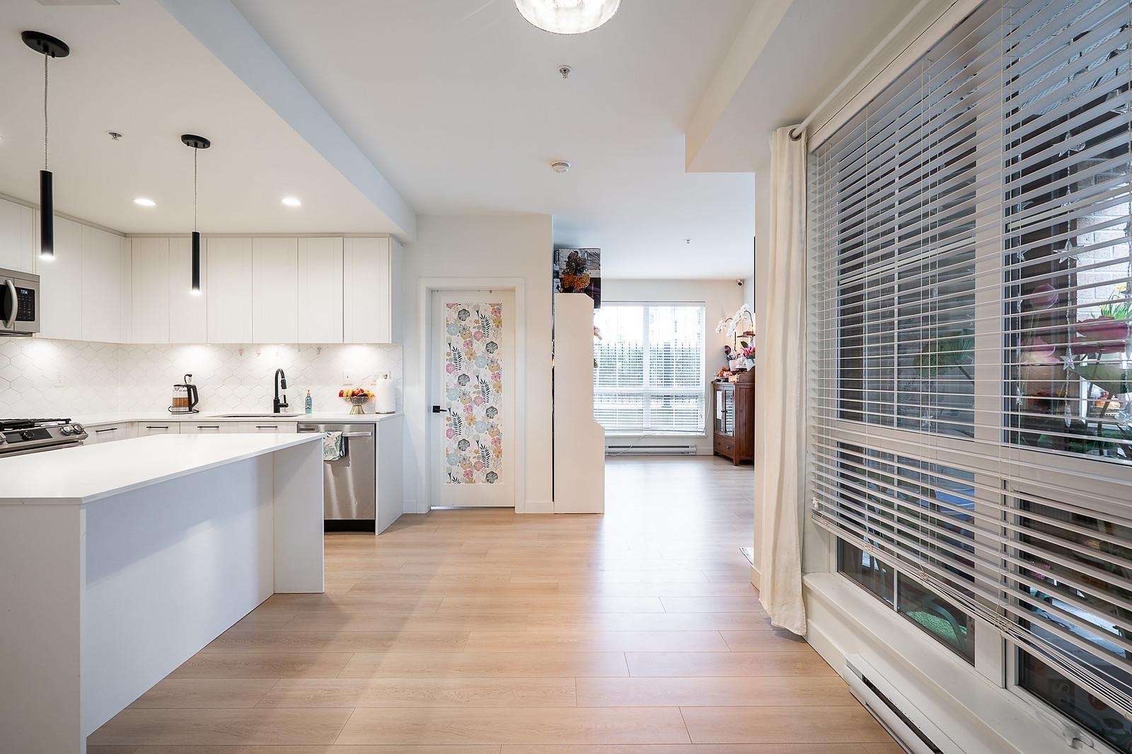 102 20052 83A AVENUE