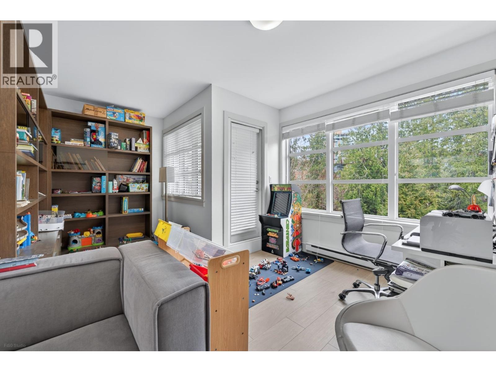 17 5879 GRAY AVENUE, Vancouver