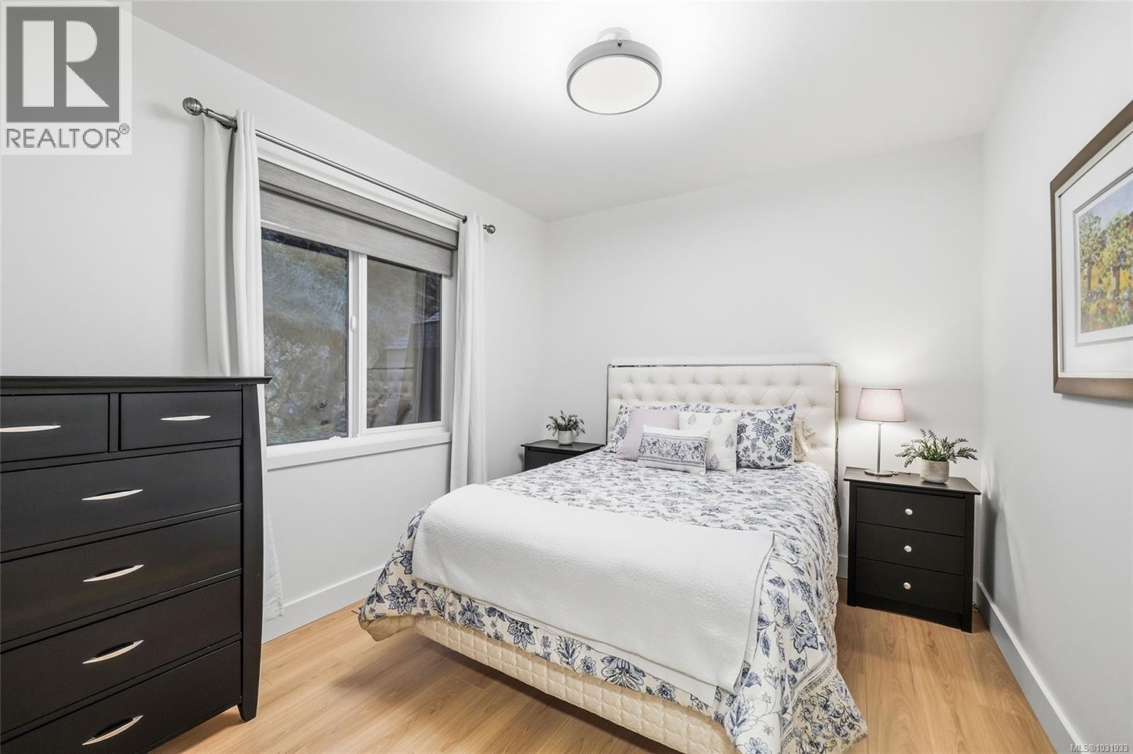 7478 HIGH RIDGE CRES - 38