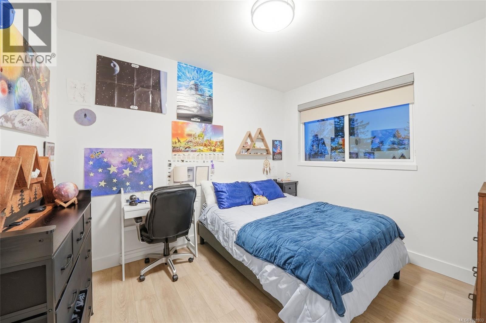 7478 HIGH RIDGE CRES - 50