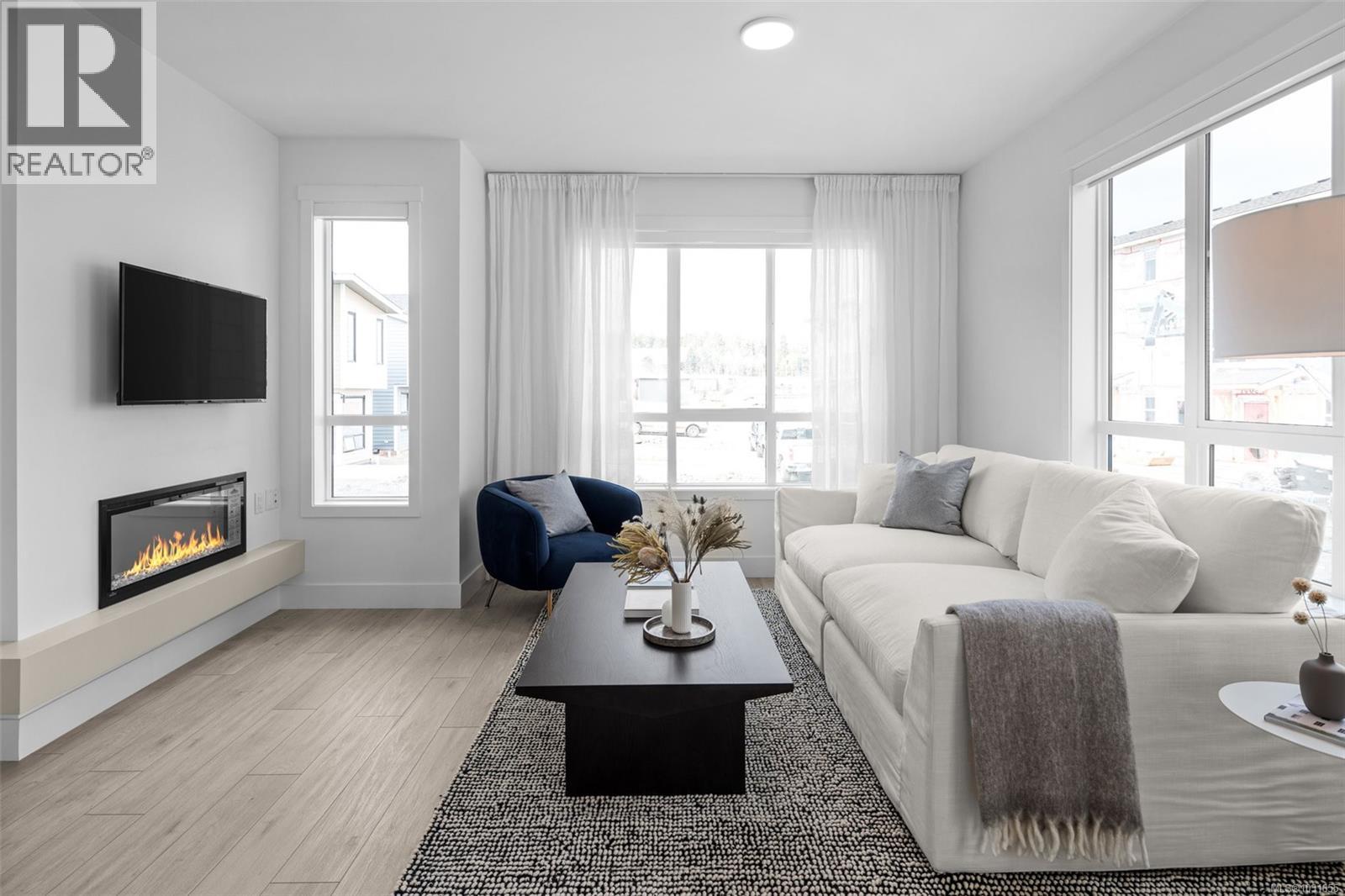 #100 368 TRADEWINDS AVE - Image 3