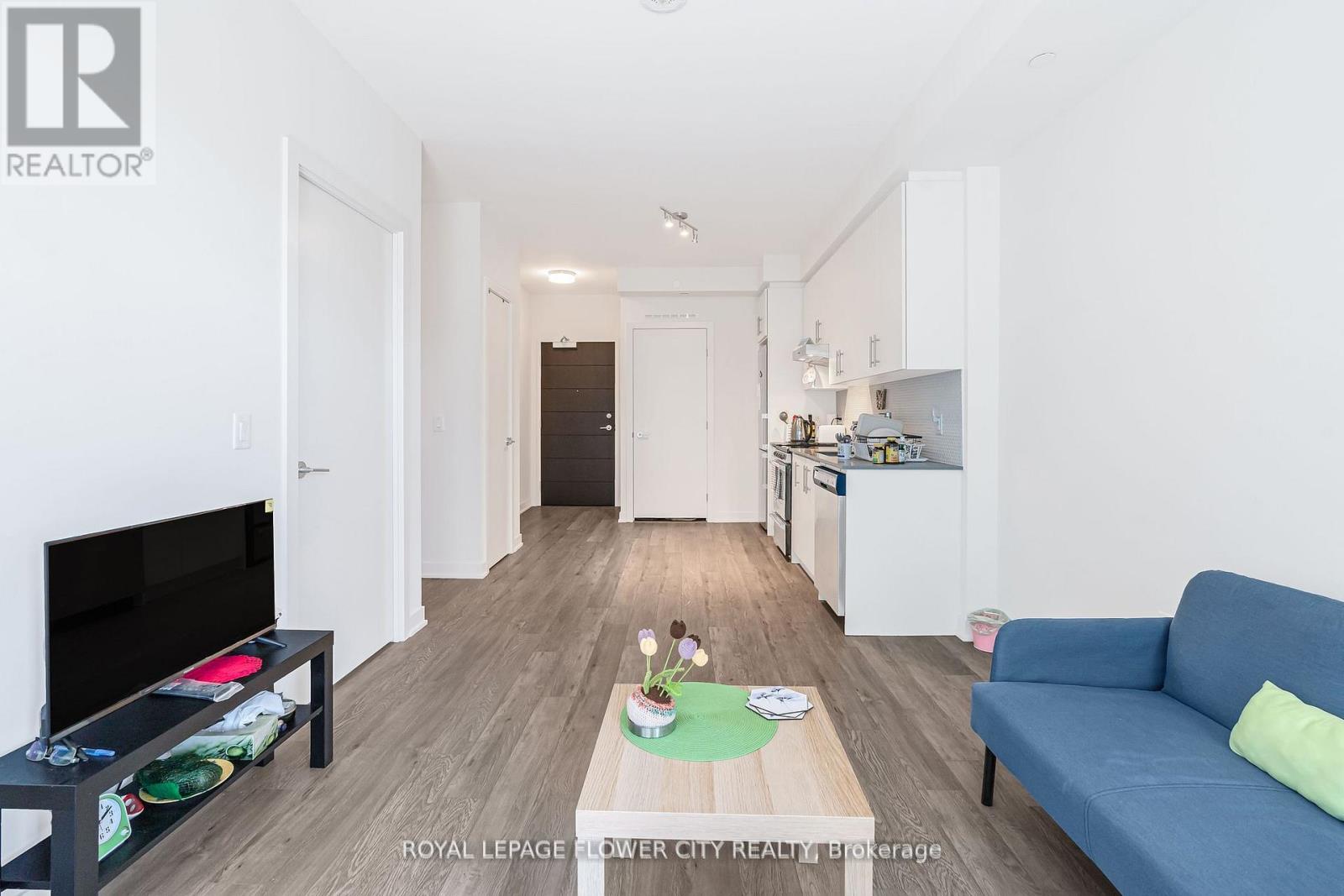 #907 212 KING WILLIAM STREET S - 5