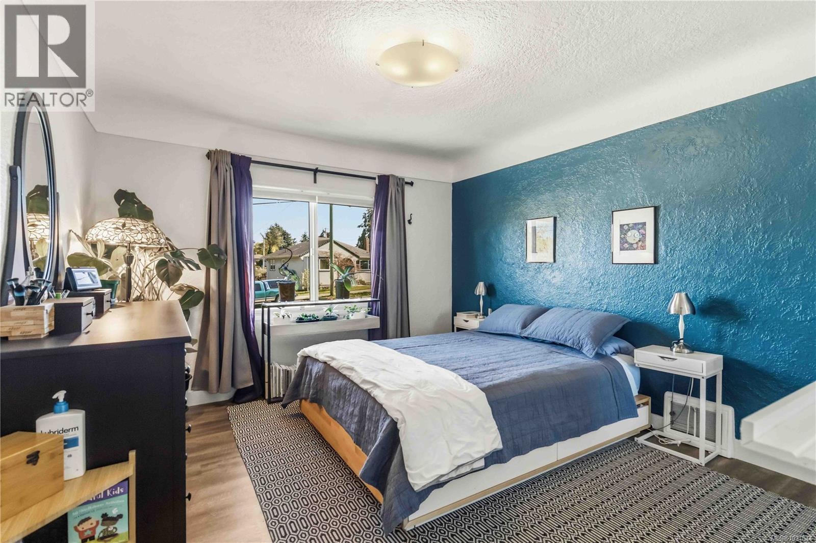  3738 Tillicum Road, Saanich