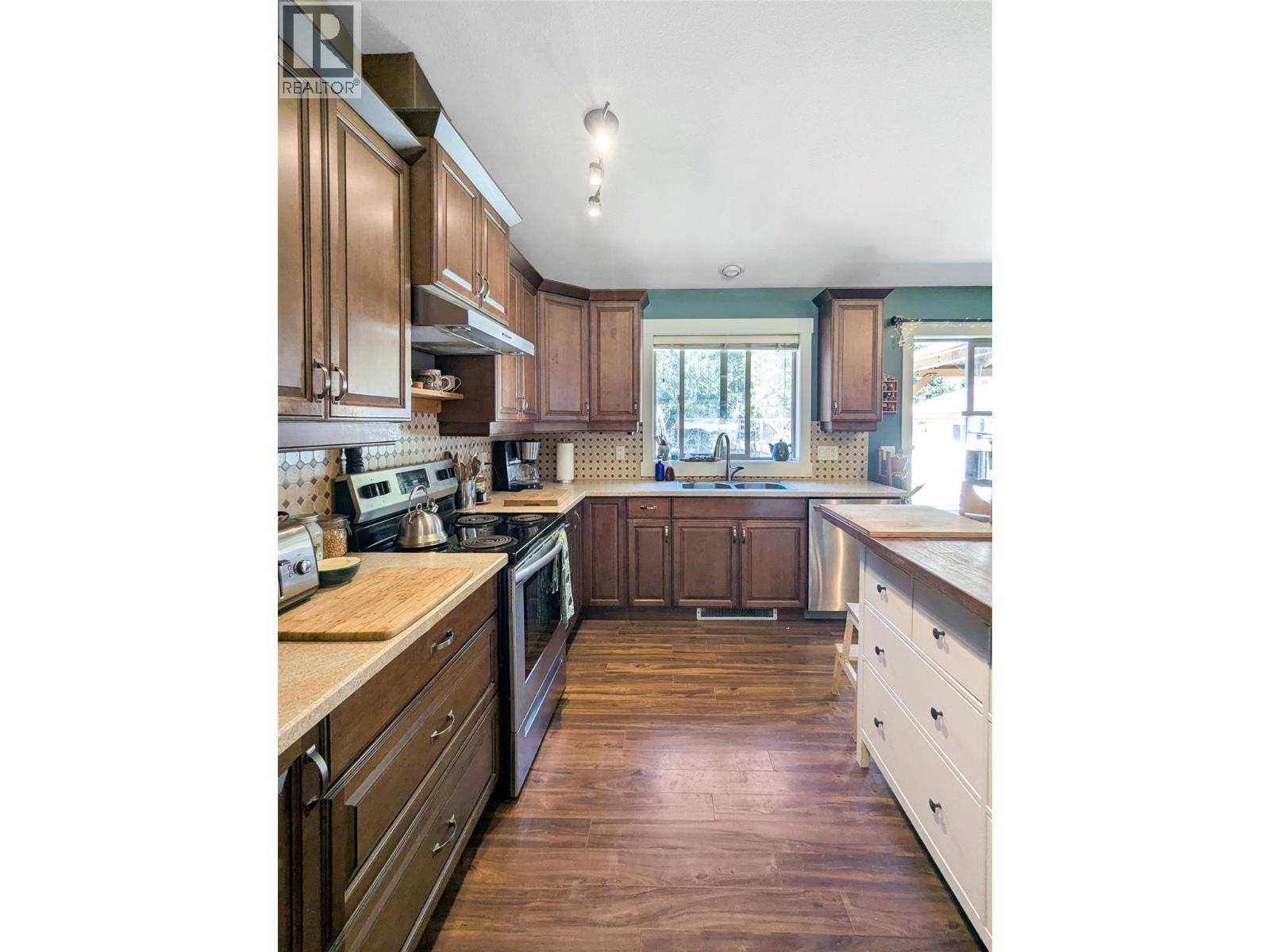 1007 HAROLD STREET - 15