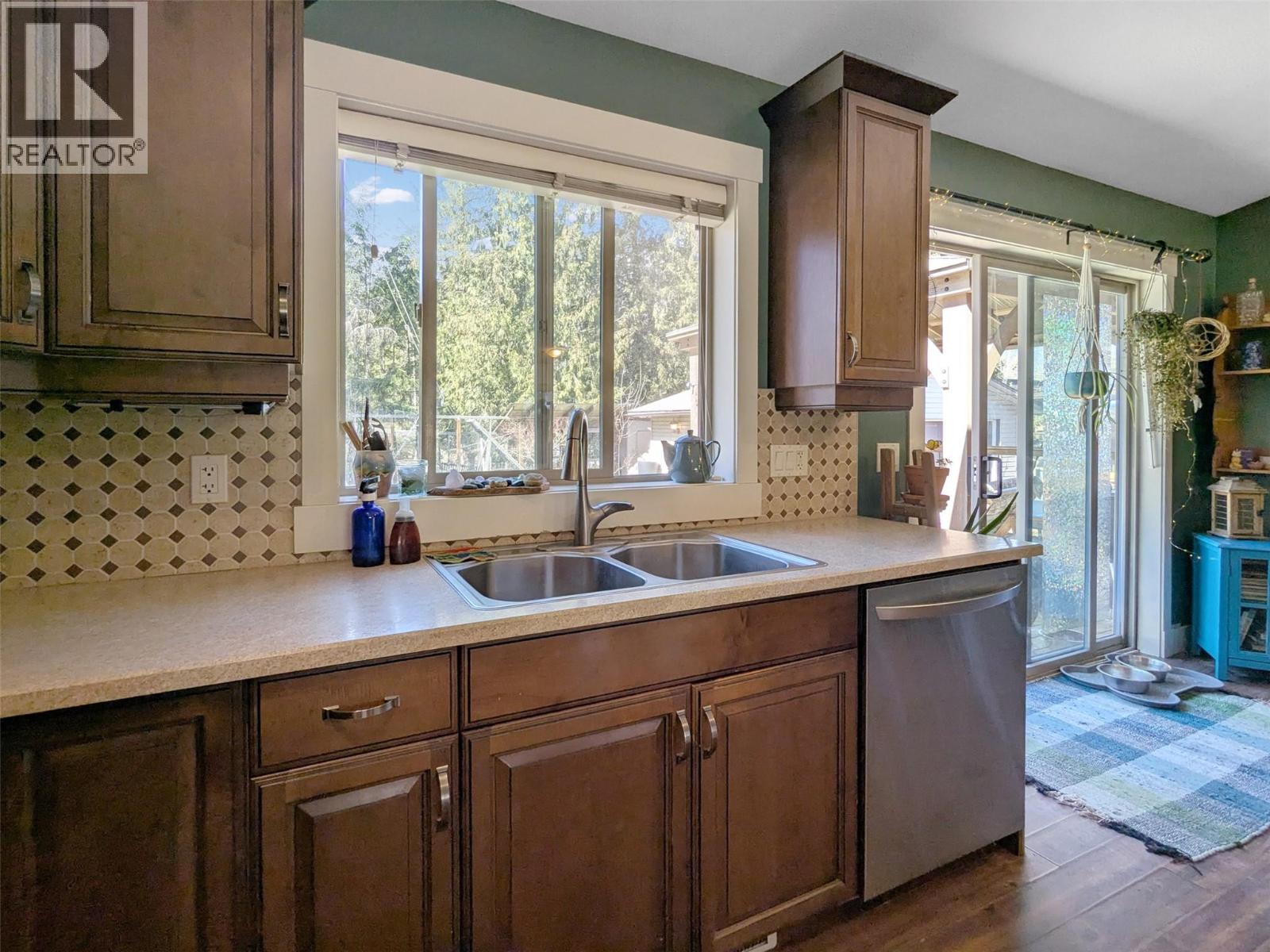 1007 HAROLD STREET - 16