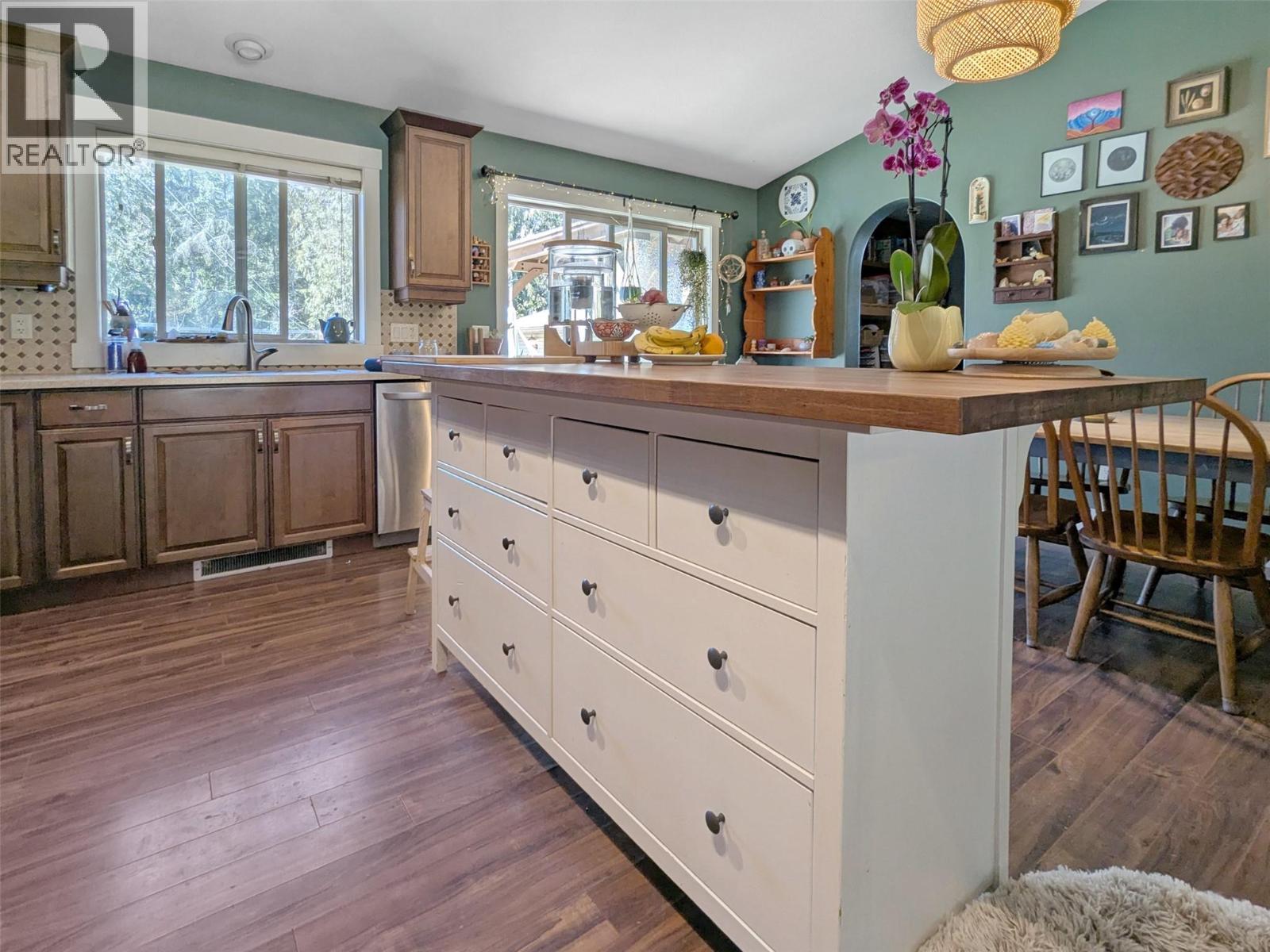 1007 HAROLD STREET - 20