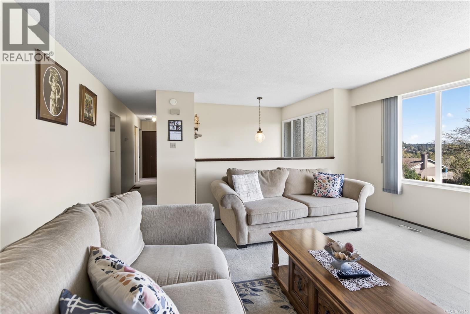 3121 COUNTRY CLUB DR - 6