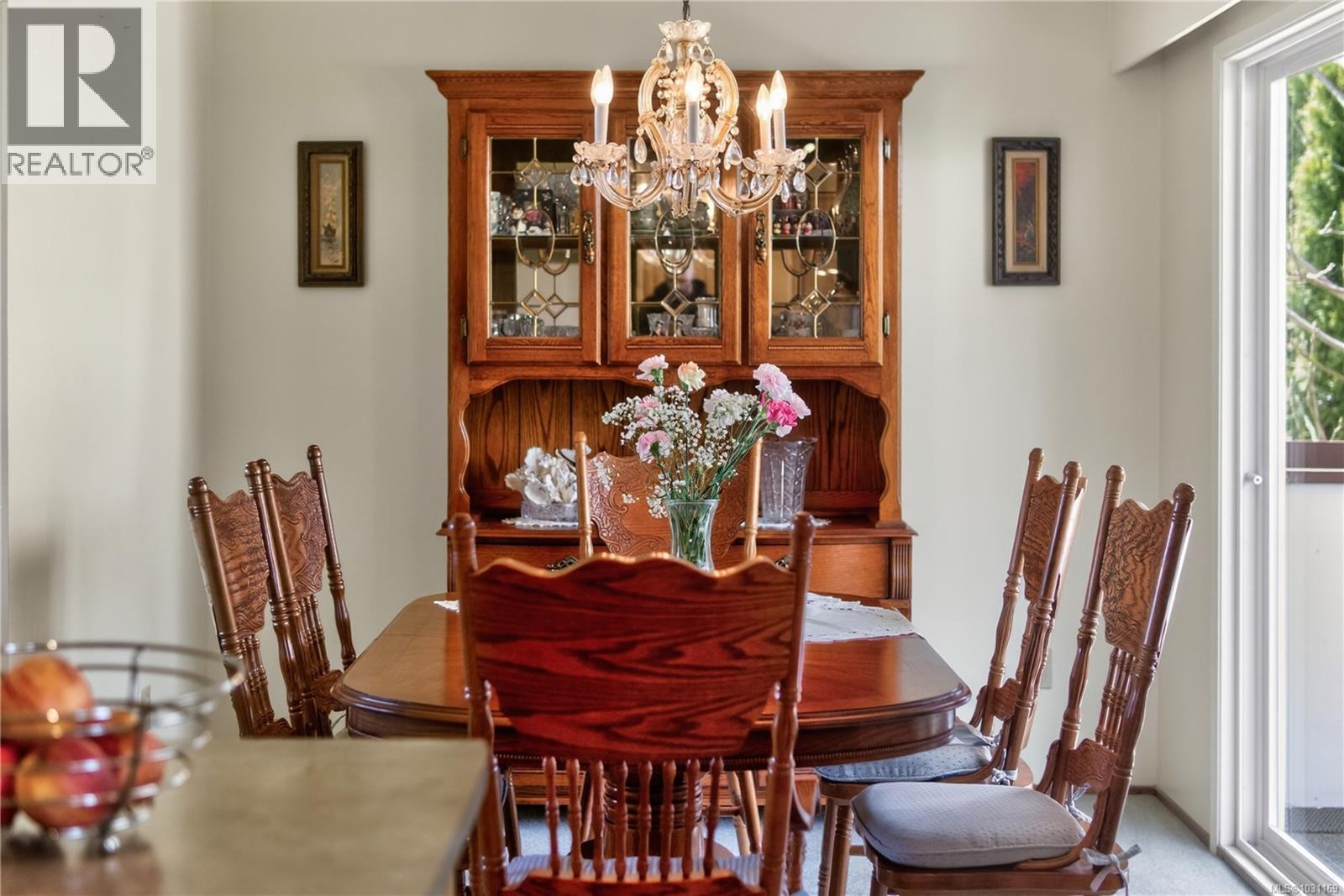 3121 COUNTRY CLUB DR - 9