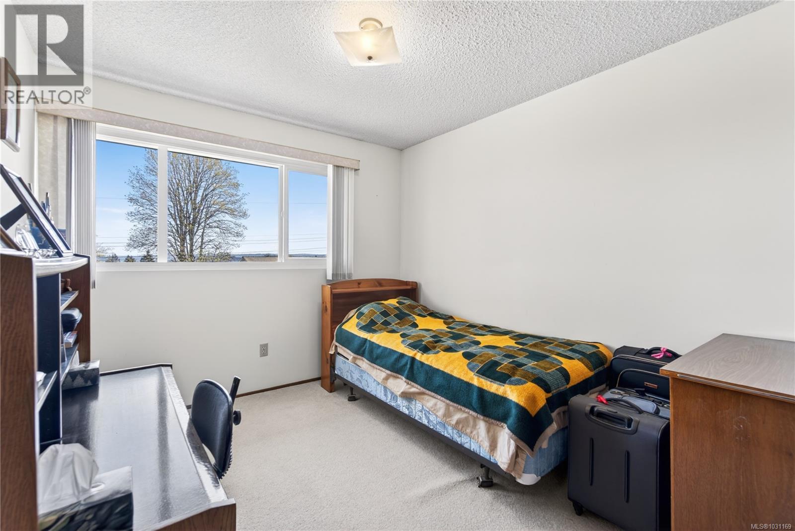 3121 COUNTRY CLUB DR - 22