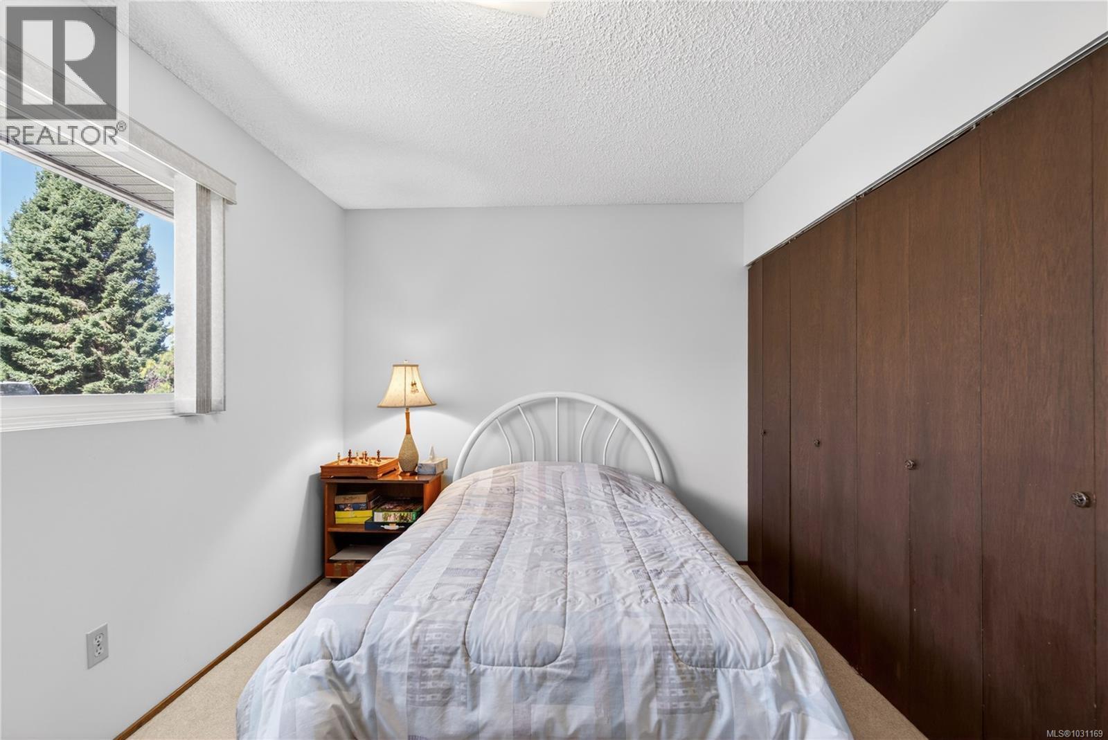 3121 COUNTRY CLUB DR - 25