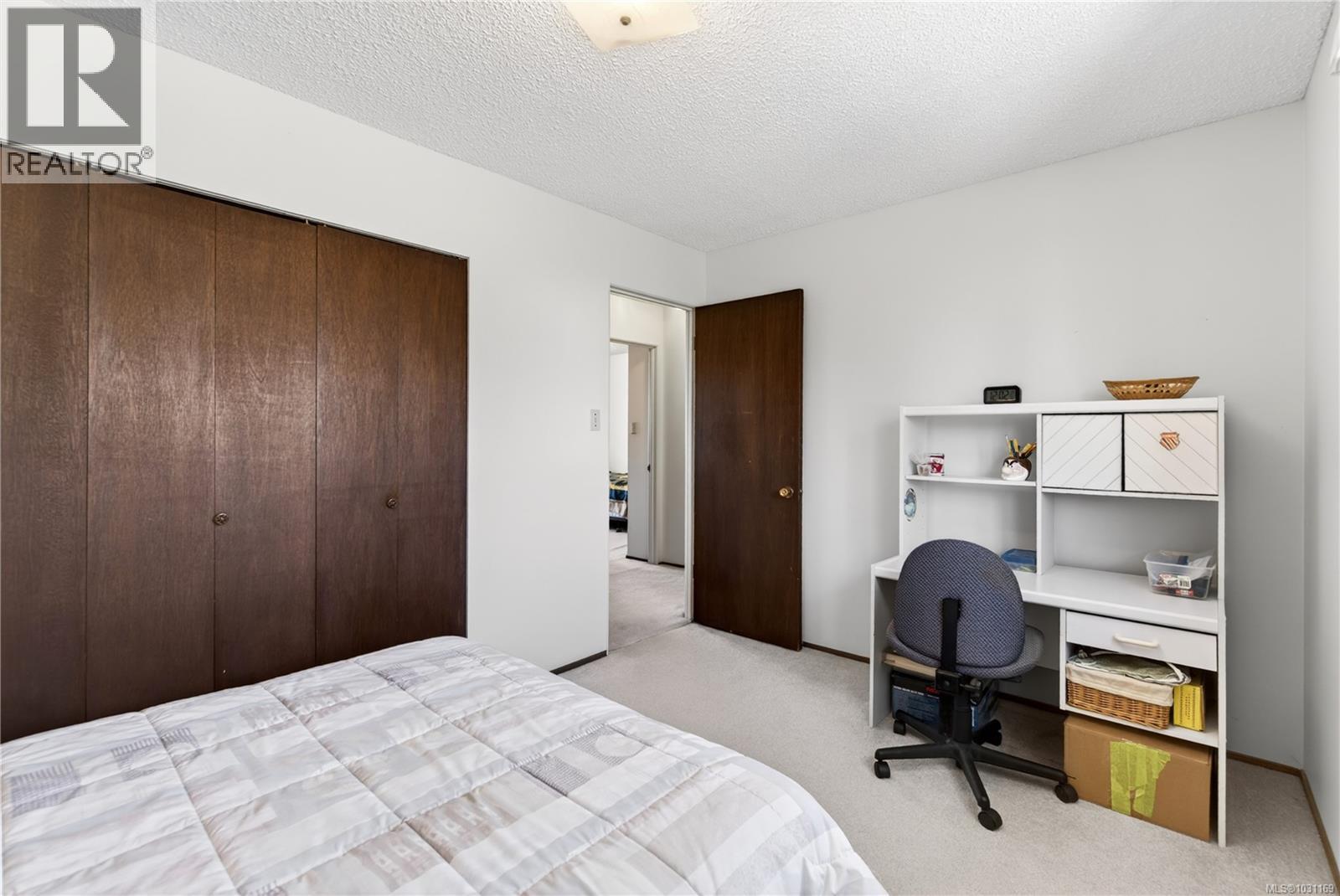 3121 COUNTRY CLUB DR - 24