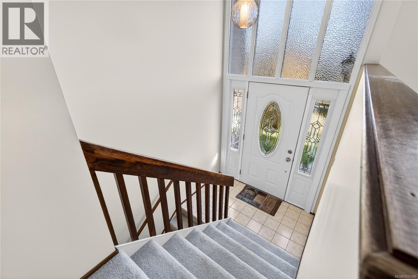 3121 COUNTRY CLUB DR - 28