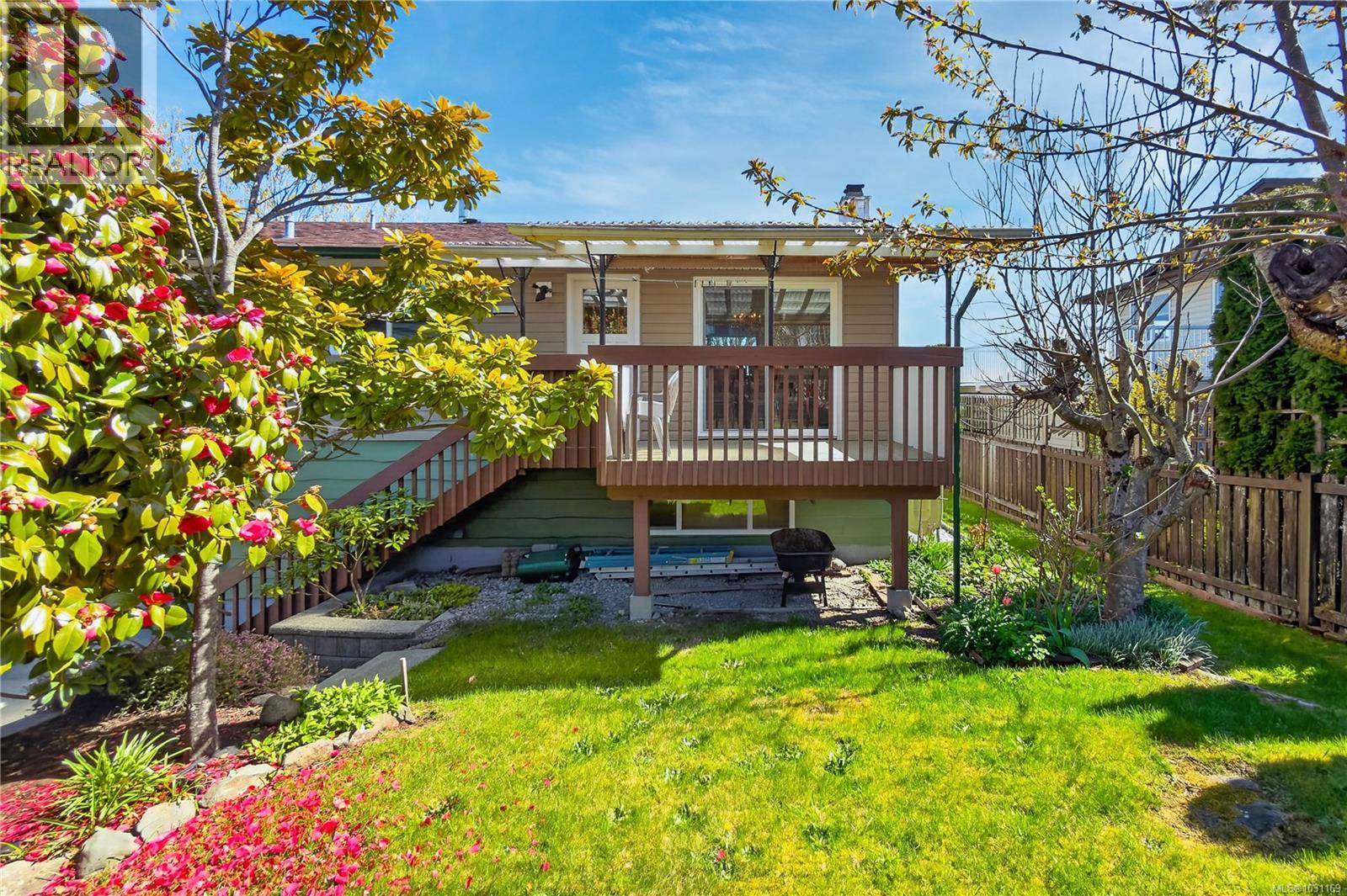 3121 COUNTRY CLUB DR - Image 3