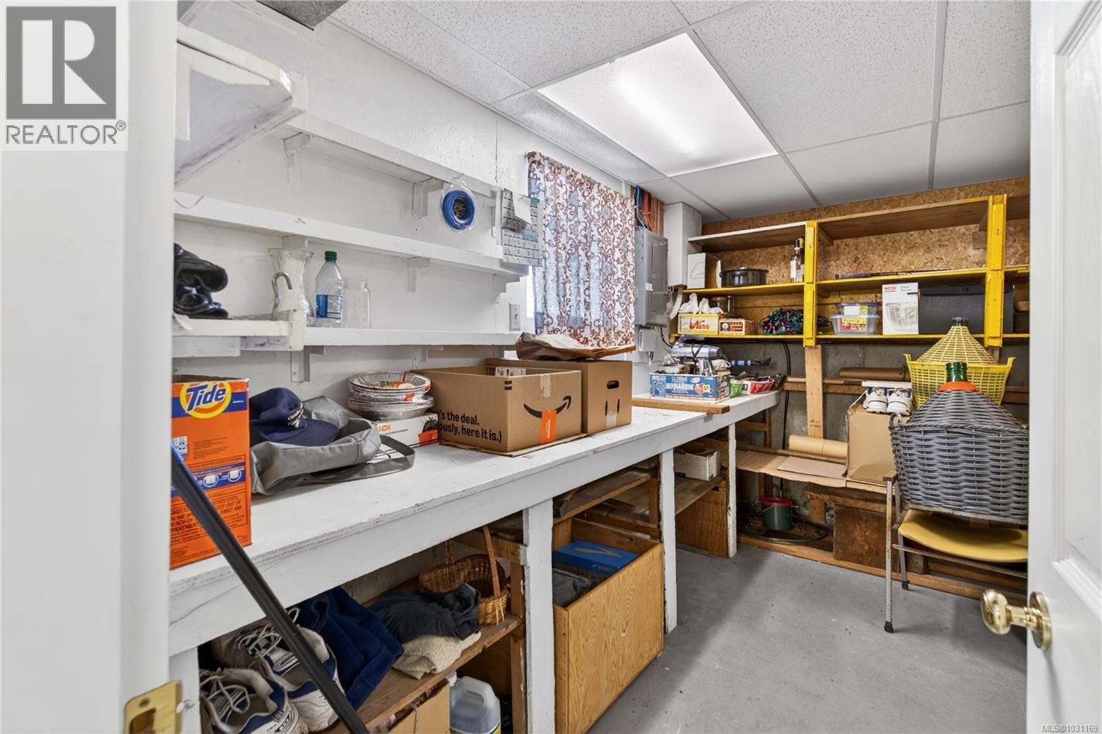 3121 COUNTRY CLUB DR - 42