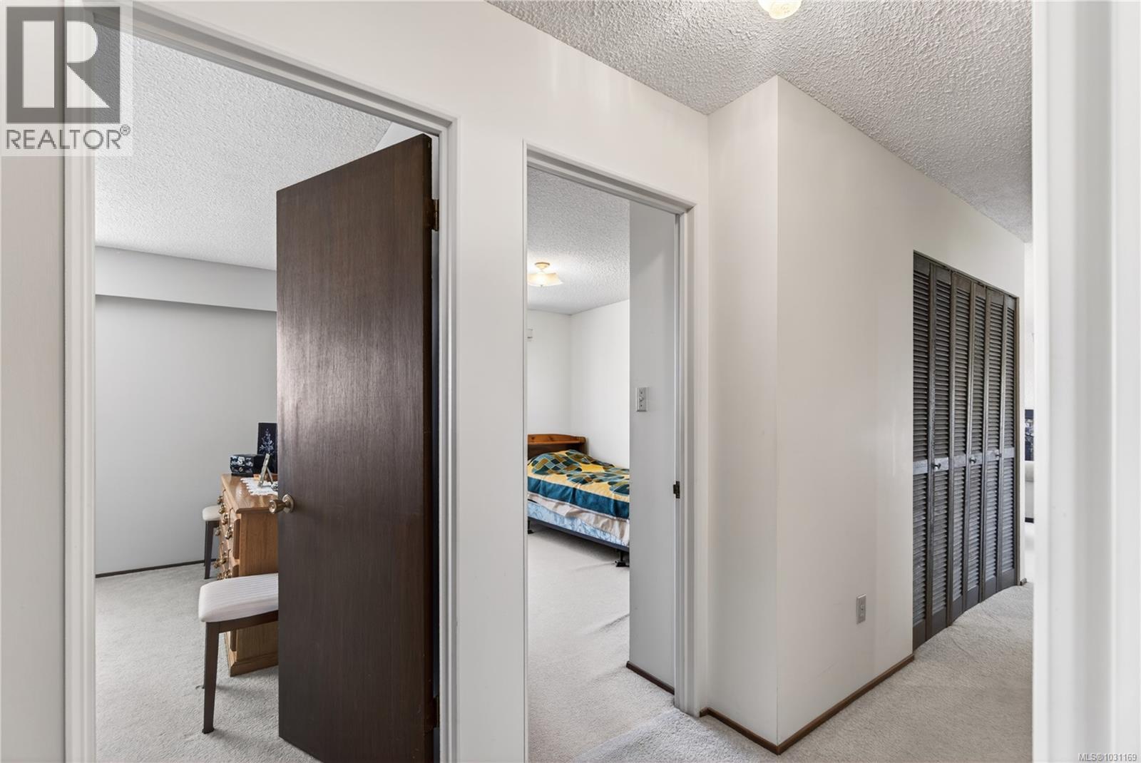 3121 COUNTRY CLUB DR - 27