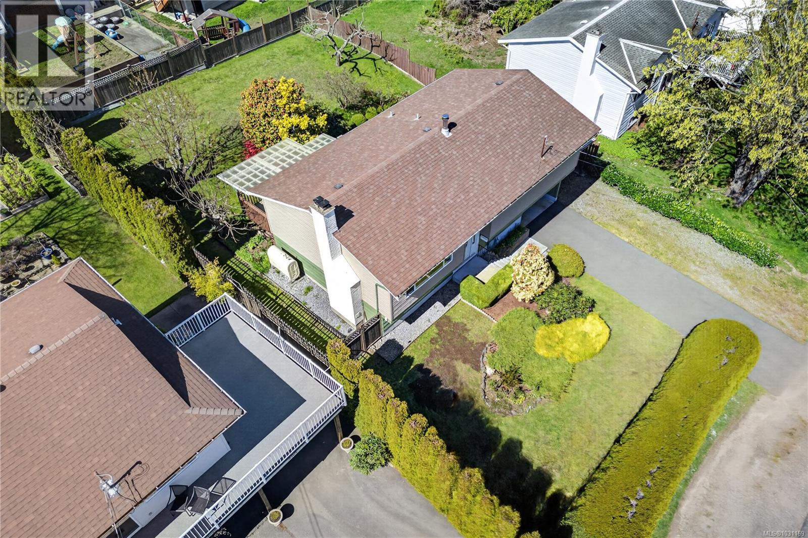 3121 COUNTRY CLUB DR - 50