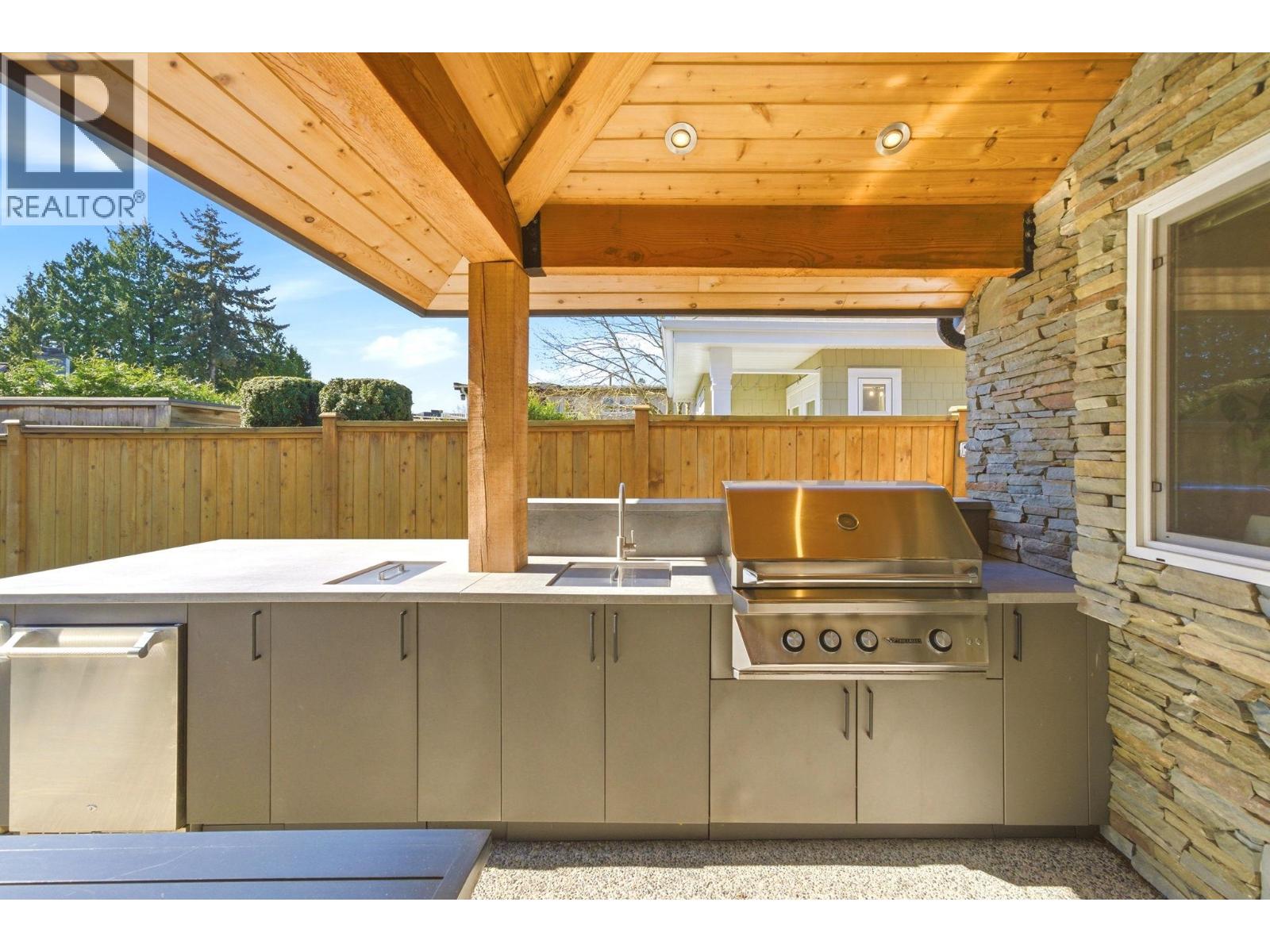 5288 CENTRAL Avenue, Delta