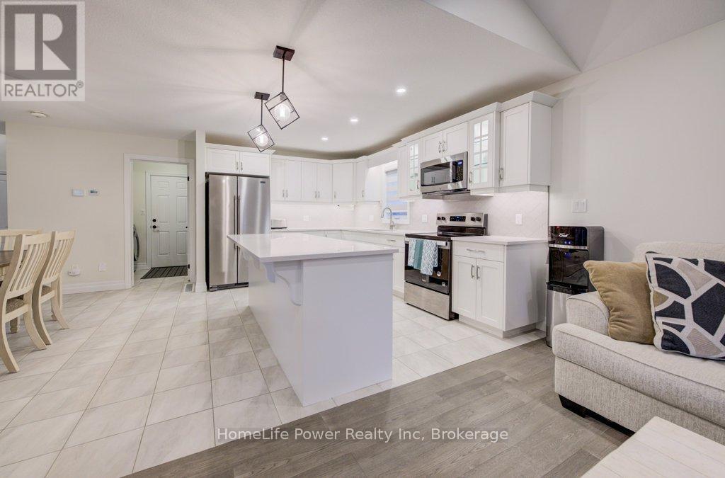 4 LIVINGSTON DRIVE - 11