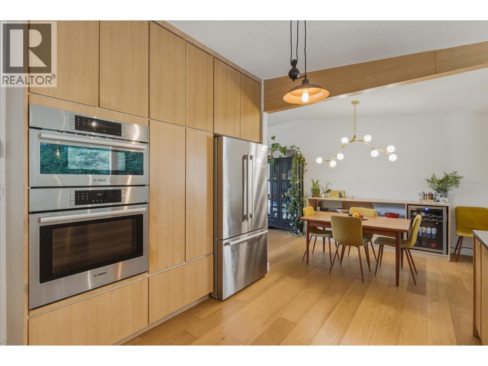 2640 RHUM & EIGG DRIVE, Squamish