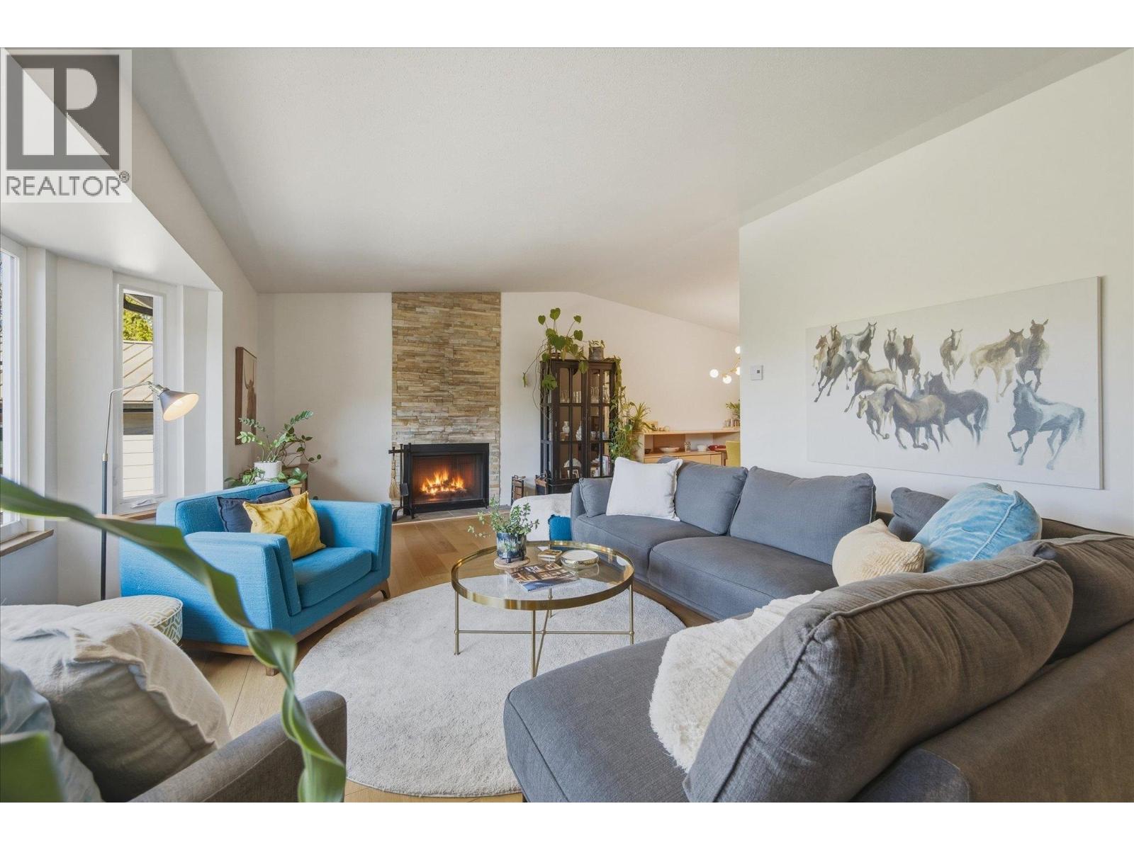 2640 RHUM & EIGG DRIVE — photo 3