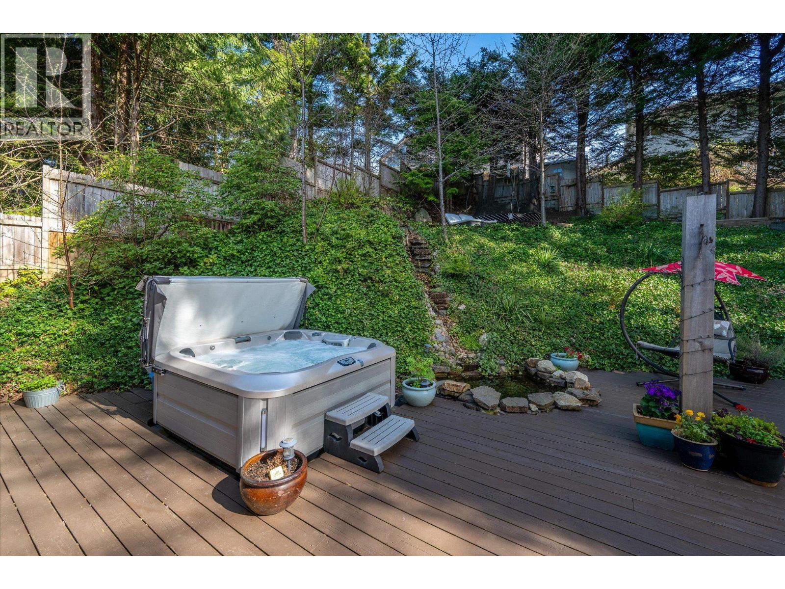 2640 RHUM & EIGG DRIVE, Squamish