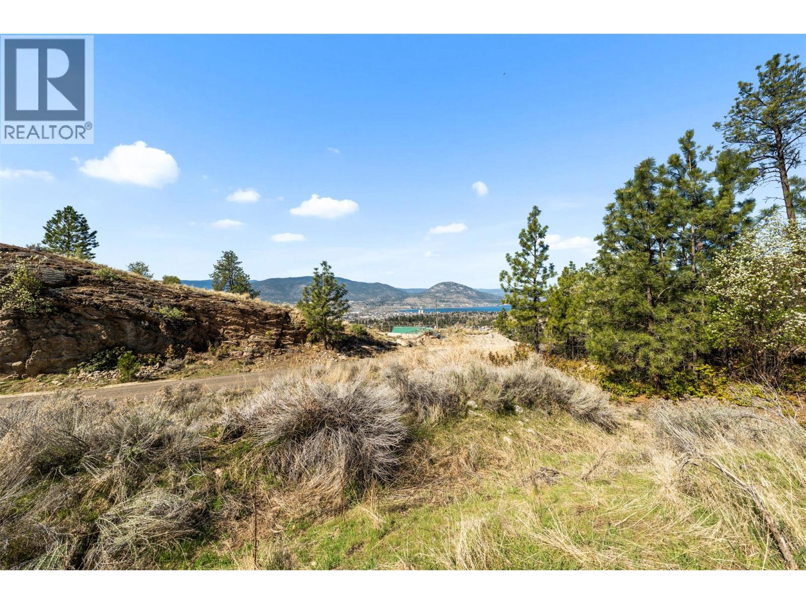 138 SALIKEN Drive, Penticton
