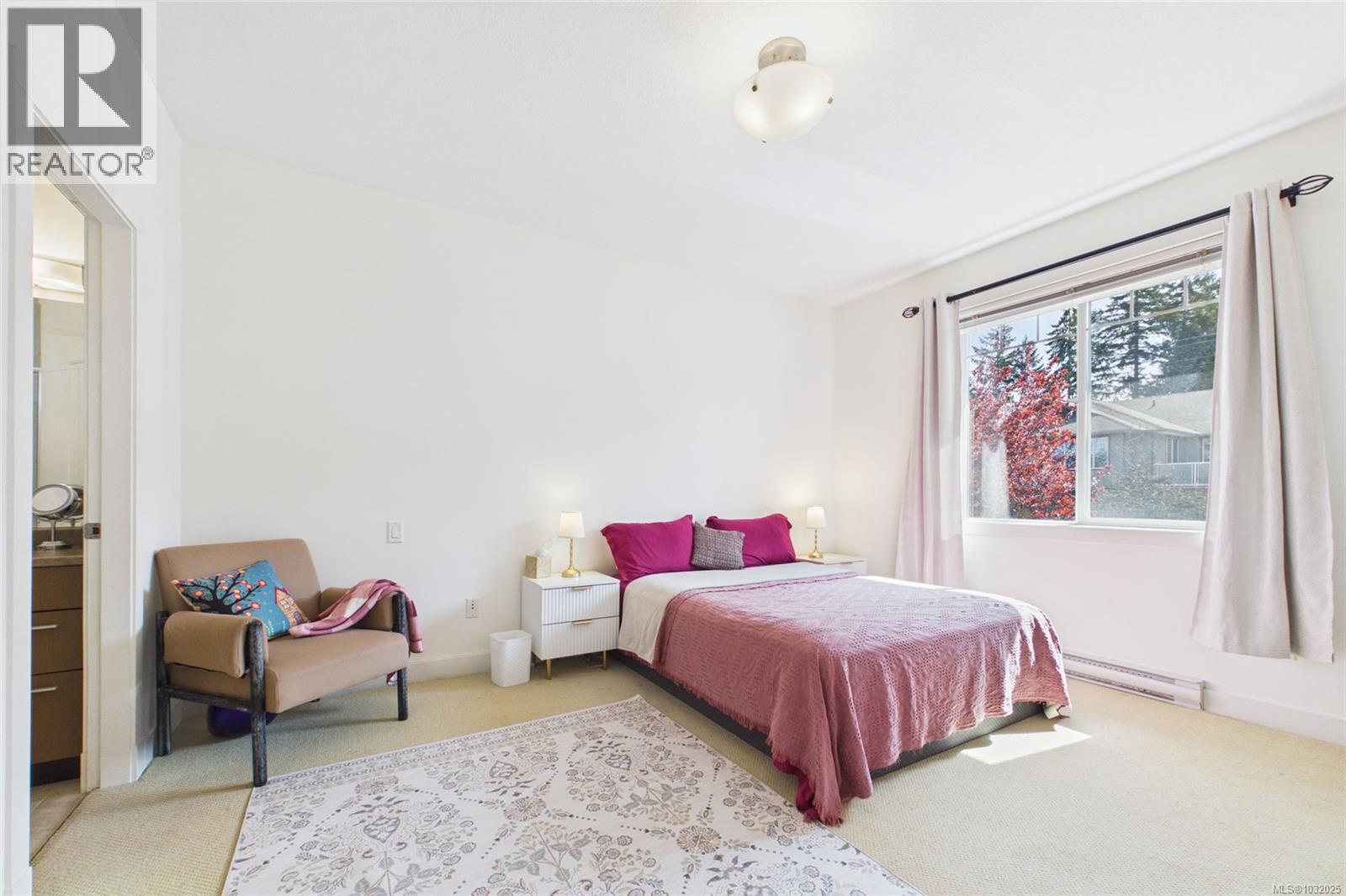 6040 Leah Lane - 14