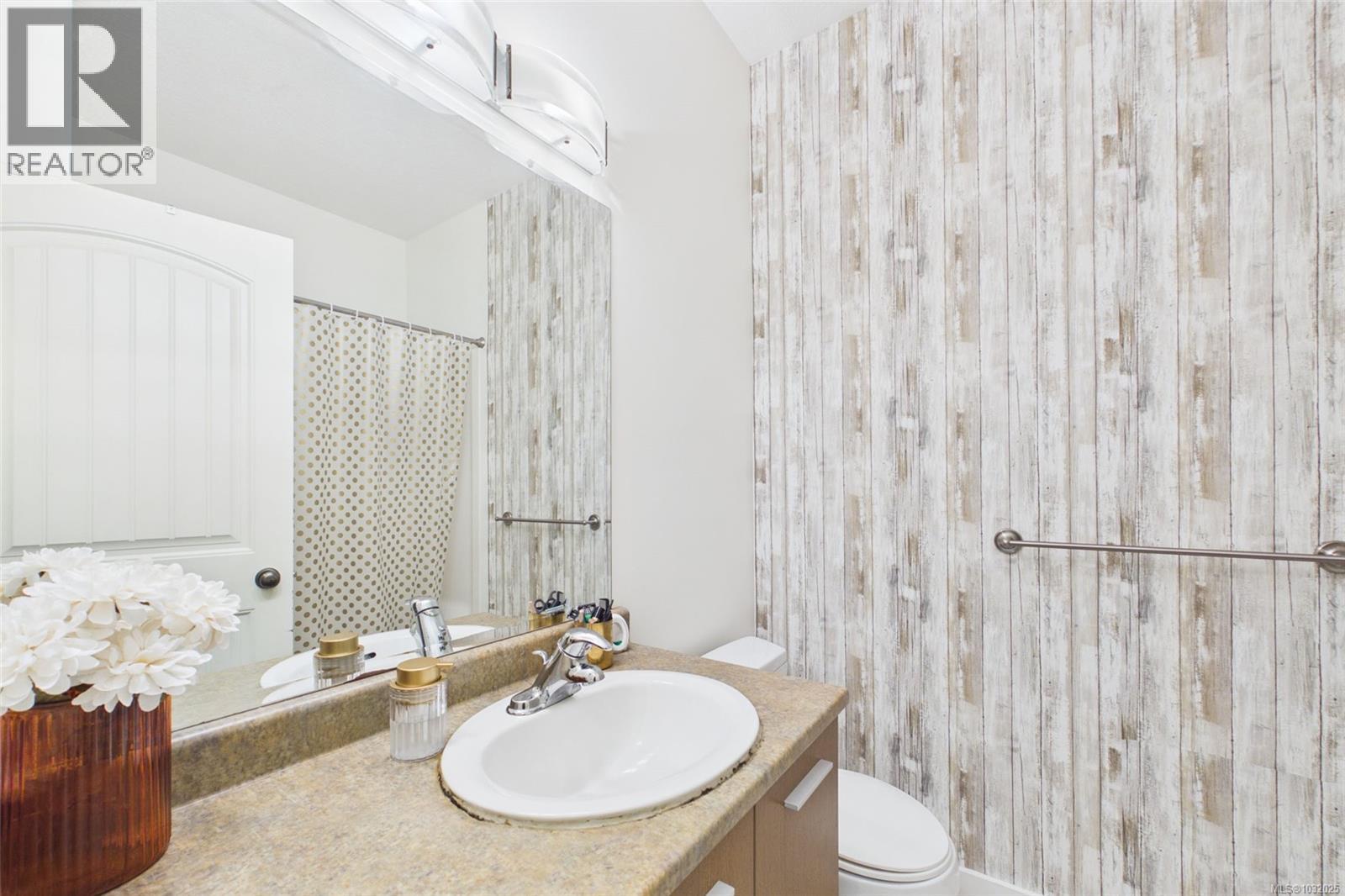 6040 Leah Lane - 20