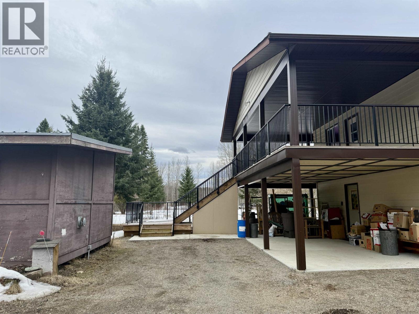 4865 SALMON VALLEY ROAD - Image 2