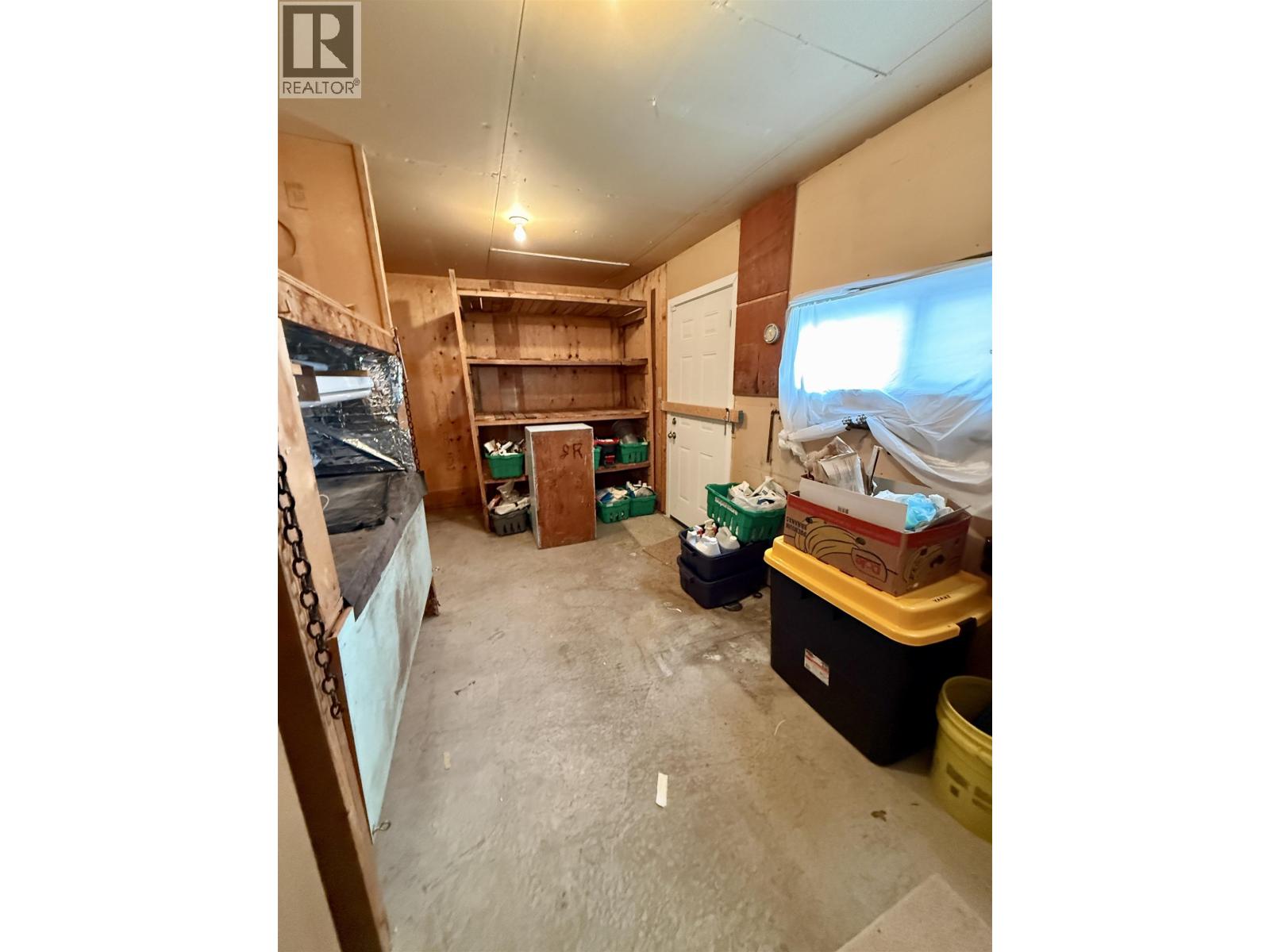 4865 SALMON VALLEY ROAD - 20