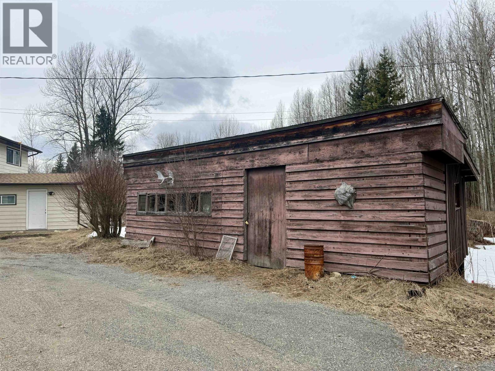 4865 SALMON VALLEY ROAD - 27