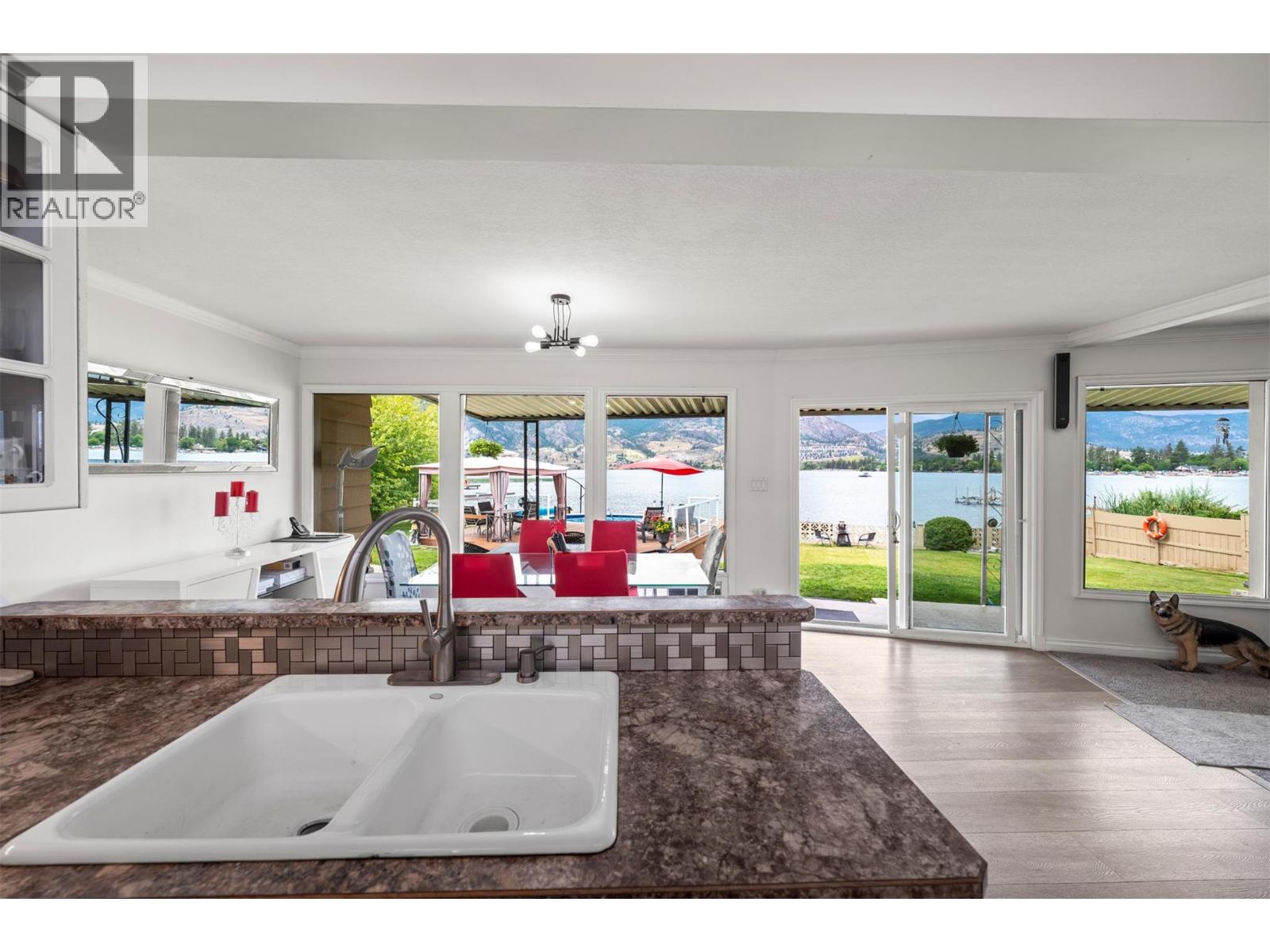 3939 LAKESIDE Road, Penticton