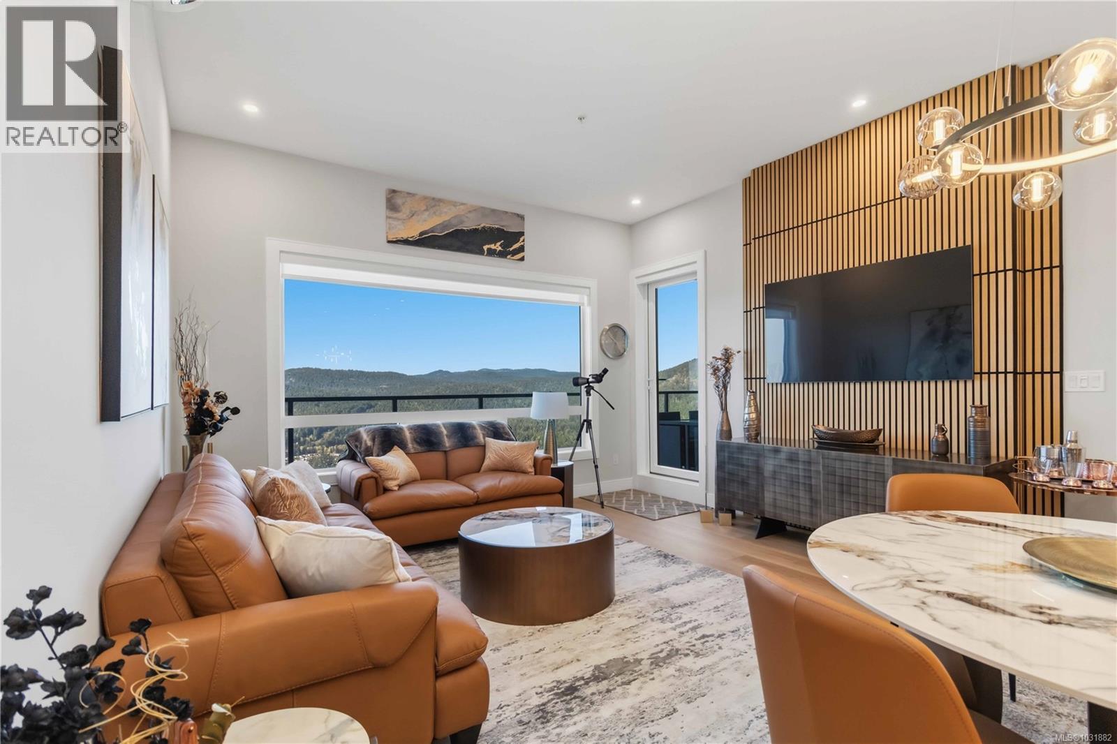 #612 1810 SELENITE PL - 4