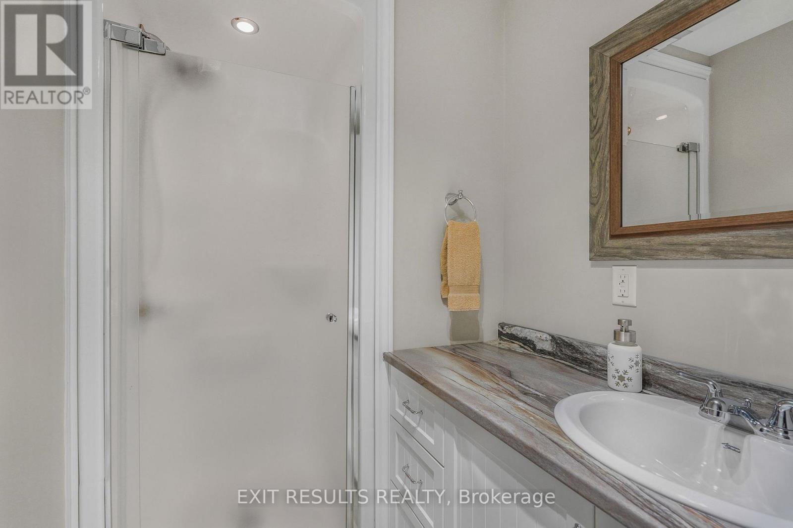 4 Bed, 4 Bath House for Sale in Ottawa – 5856 DUNNING ROAD N, Ottawa – MLS# X12993364 - Image 36