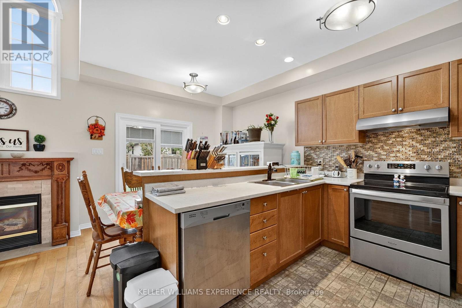 124 TUNBRIDGE ROAD - 22