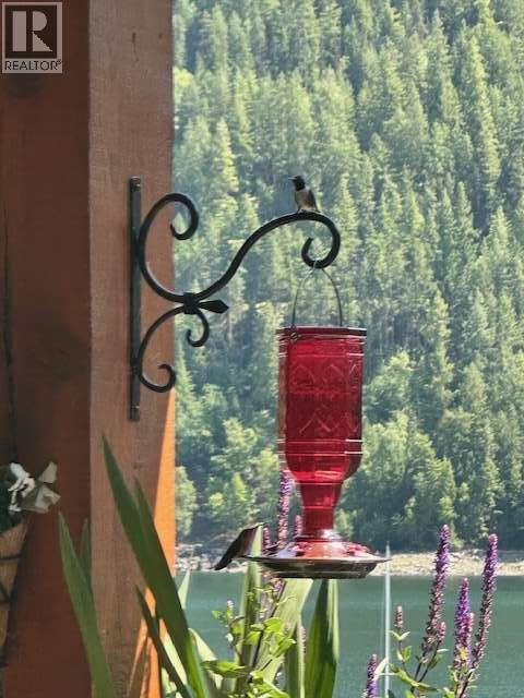 #315 5570 BROADWATER ROAD - 37